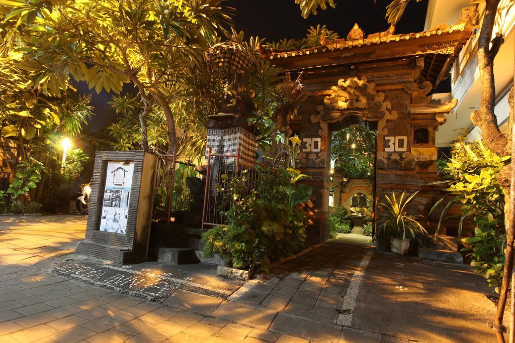 Surya Inn Kuta Lombok Εξωτερικό φωτογραφία